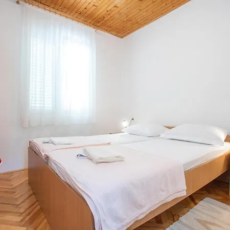 Hajdin * Starigrad Paklenica