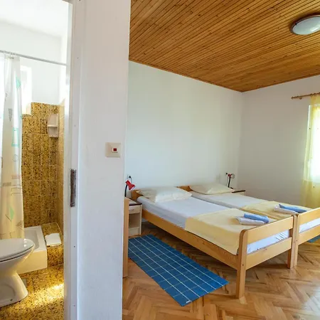 Hajdin Apartment *