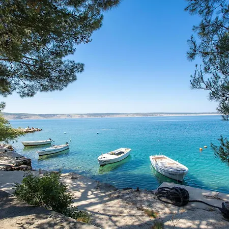 Apartment Hajdin Starigrad Paklenica